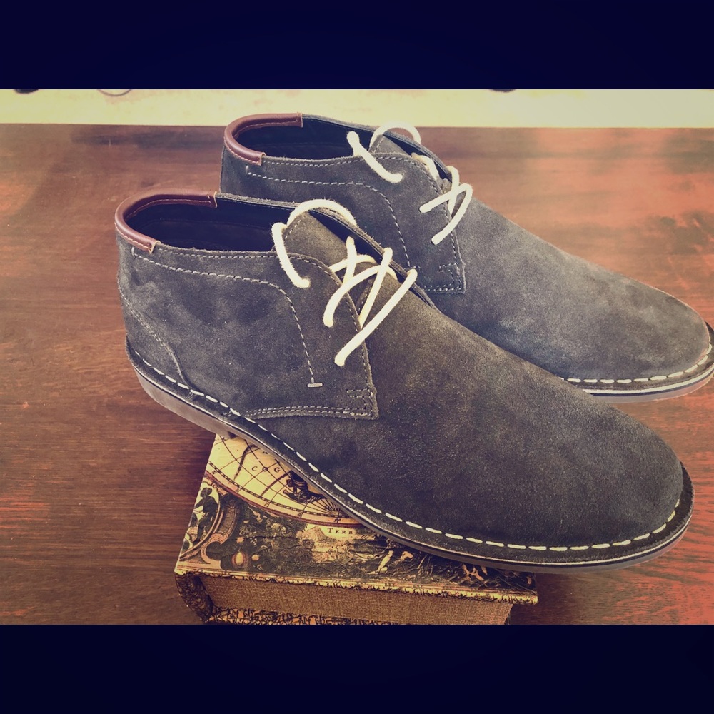 Men’s Suede Chukka Boot
